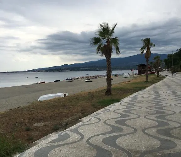 Nyaraló Marianna's Holidays *